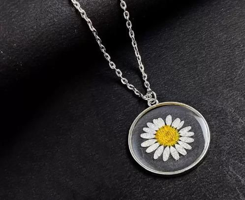 Natural White Daisy Preserved In Resin Pendant